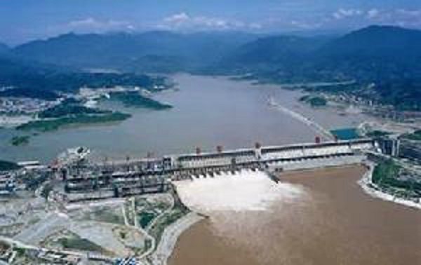 Songjiang DN100 Stainless Steel Flange Pipeline Expansion Joint Enhances Circulatory System at Yichang Gezhouba Hydropower Station